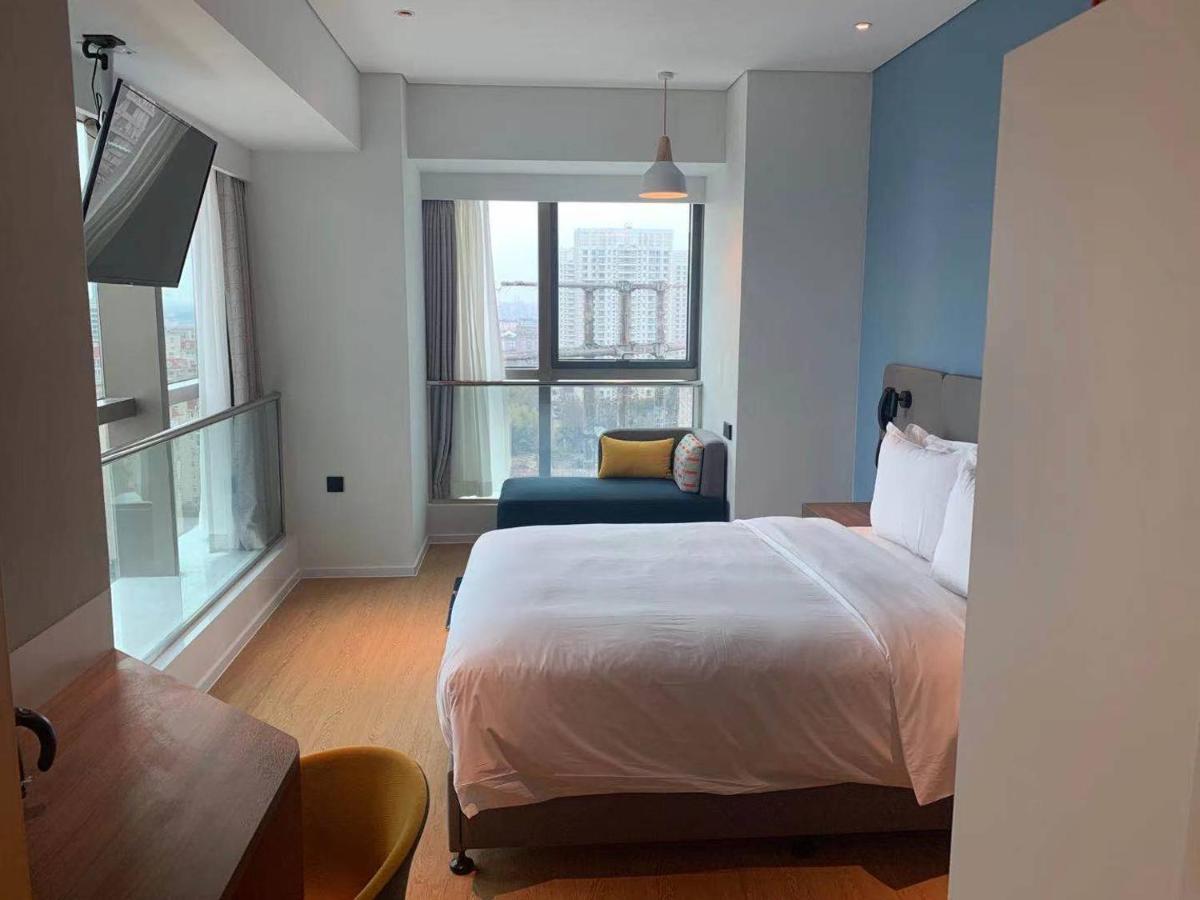 Holiday Inn Express Shanghai Baoyang By Ihg Kültér fotó