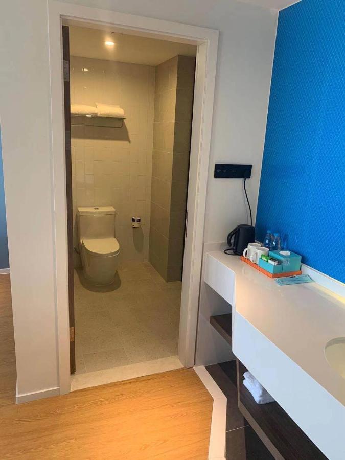 Holiday Inn Express Shanghai Baoyang By Ihg Kültér fotó