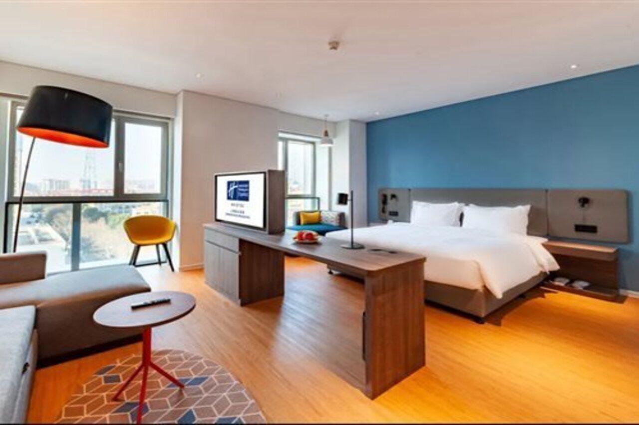 Holiday Inn Express Shanghai Baoyang By Ihg Kültér fotó